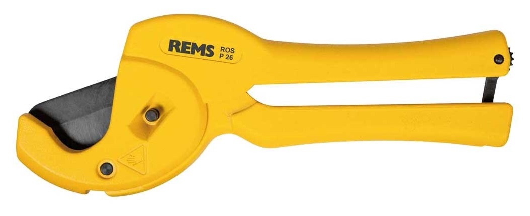 Ножницы для резки труб Rems ROS P 26 - надежный и качественный инструмент для чистой, быстрой резки пластиковых и металлопластиковых труб диаметром до 26 мм (≤ 1"). Прочное исполнение из магниевого сплава гарантирует долгий срок службы инструмента. Подходит для работы одной рукой.